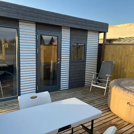 Adorable Tiny House In Feriehus